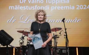 Dr Lee Tammemäe preemia üleandmisel