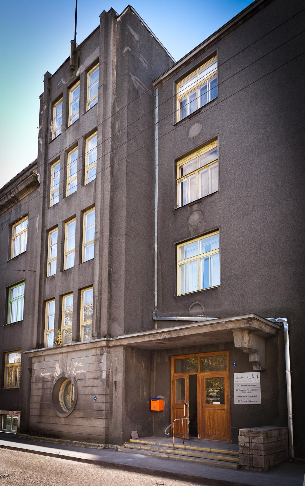 Tõnismäe polikliinik